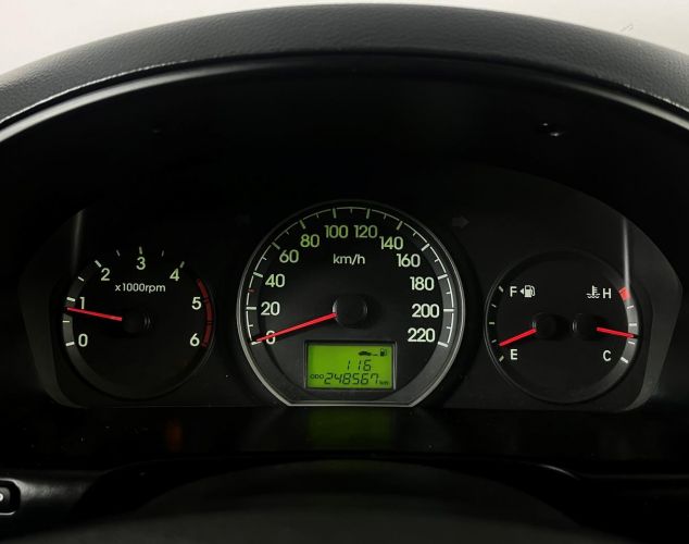 Hyundai Grand Starex  Base