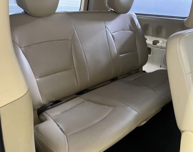 Hyundai Grand Starex  Base