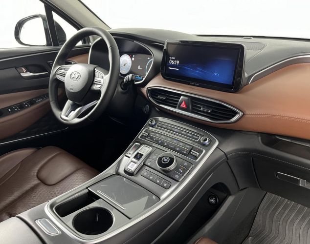 Hyundai Santa Fe  High-Tech