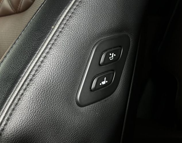 Hyundai Santa Fe  High-Tech