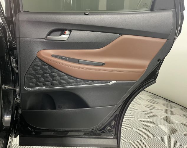 Hyundai Santa Fe  High-Tech