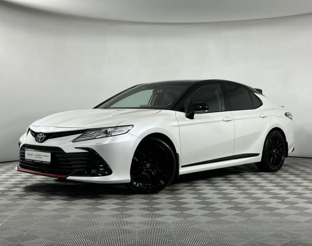 Toyota Camry  GR Sport