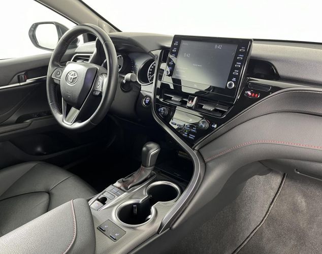 Toyota Camry  GR Sport