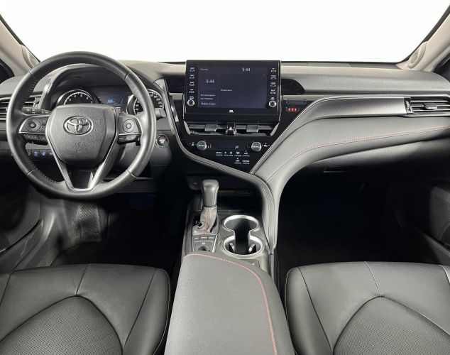 Toyota Camry  GR Sport