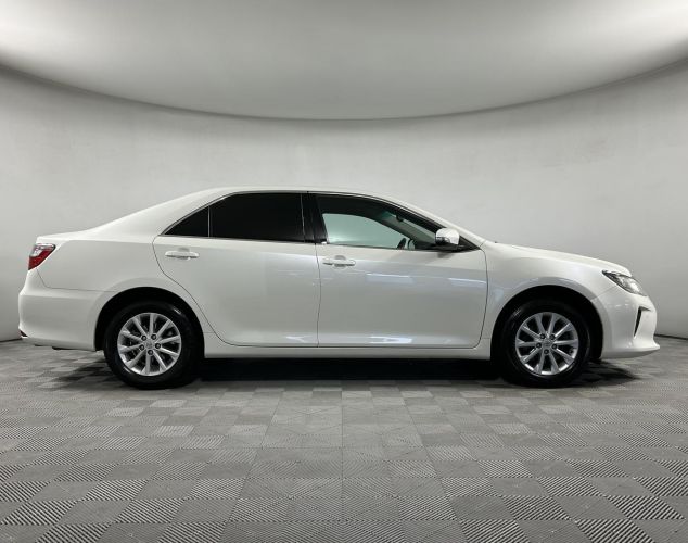 Toyota Camry  Стандарт +