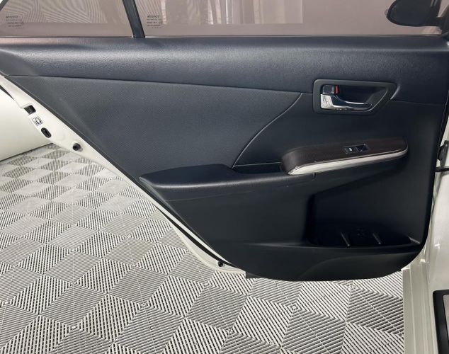 Toyota Camry  Стандарт +