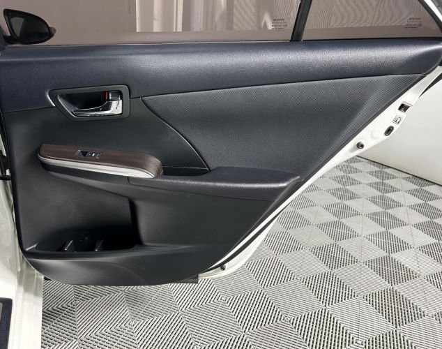 Toyota Camry  Стандарт +