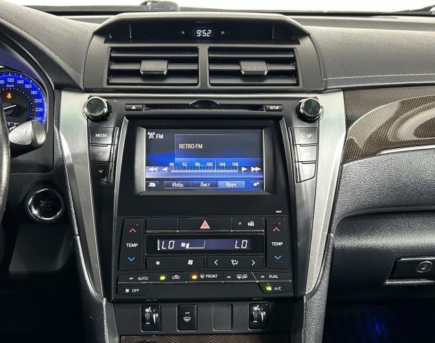 Toyota Camry  Стандарт +