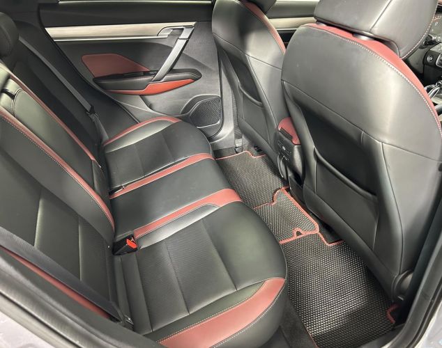 Geely Coolray  Flagship
