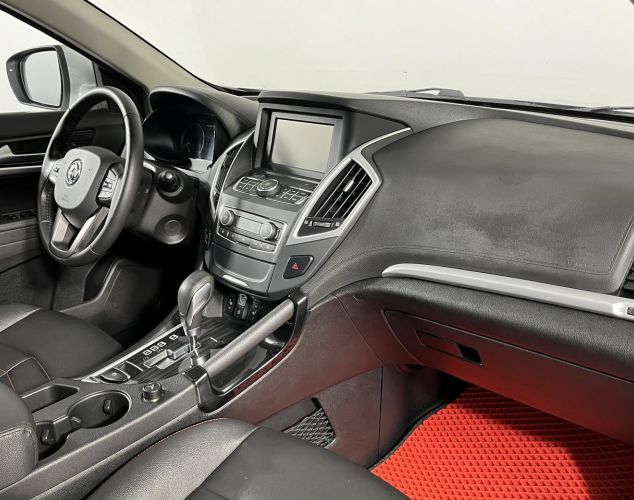 DongFeng DFM AX7  