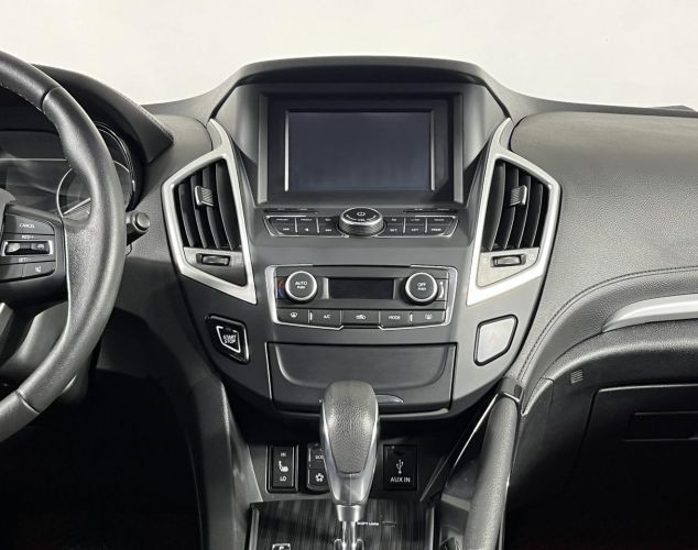 DongFeng DFM AX7  