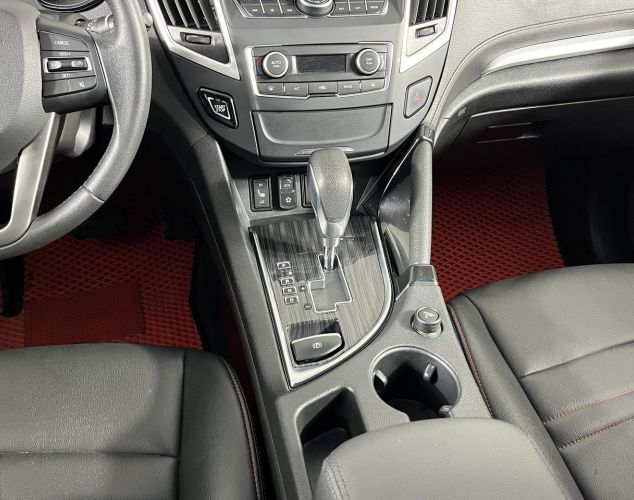 DongFeng DFM AX7  