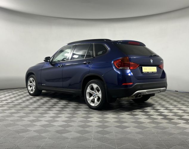 BMW X1  Base