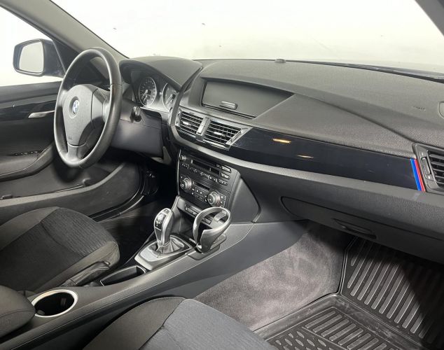 BMW X1  Base