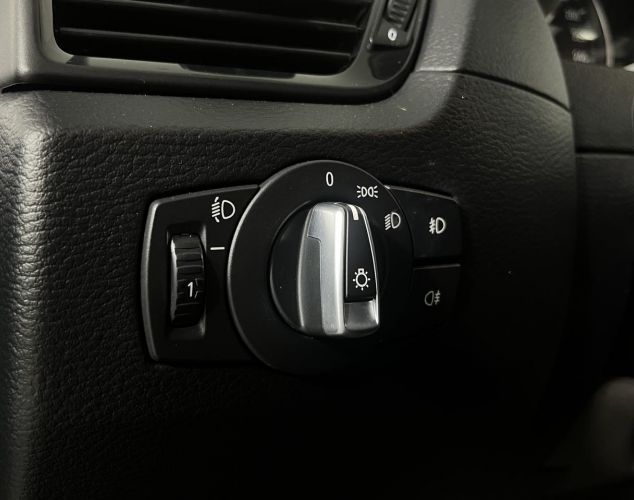 BMW X1  Base