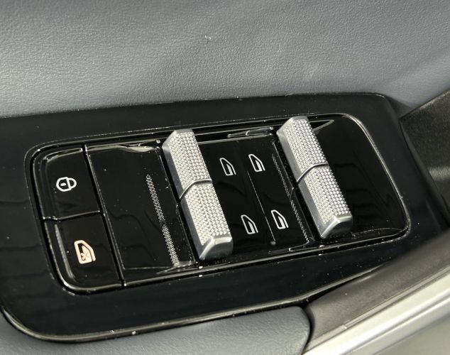 Geely Atlas  Flagship Sport