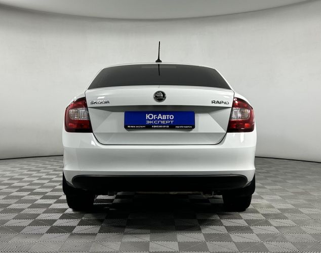 ŠKODA Rapid  Ambition