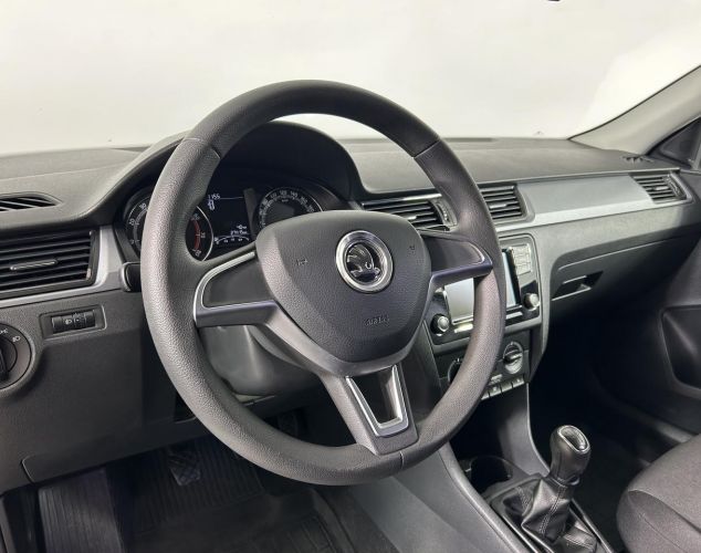 ŠKODA Rapid  Ambition