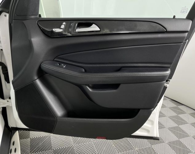 Mercedes-Benz GLE-Класс  