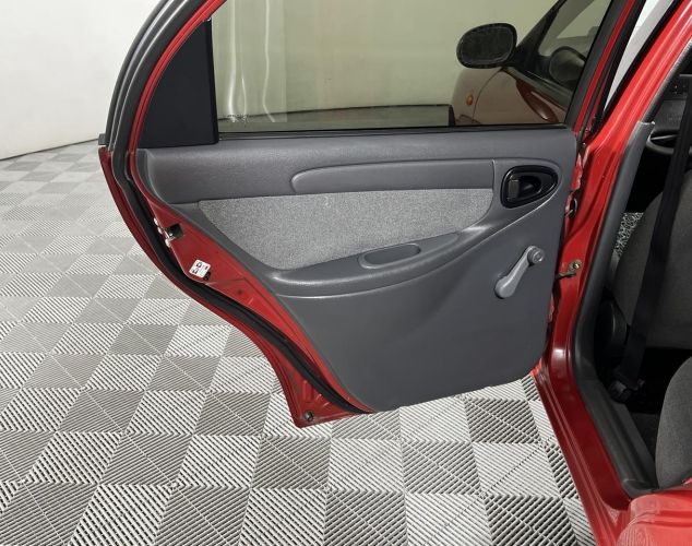 Chevrolet NAV Lanos  SE