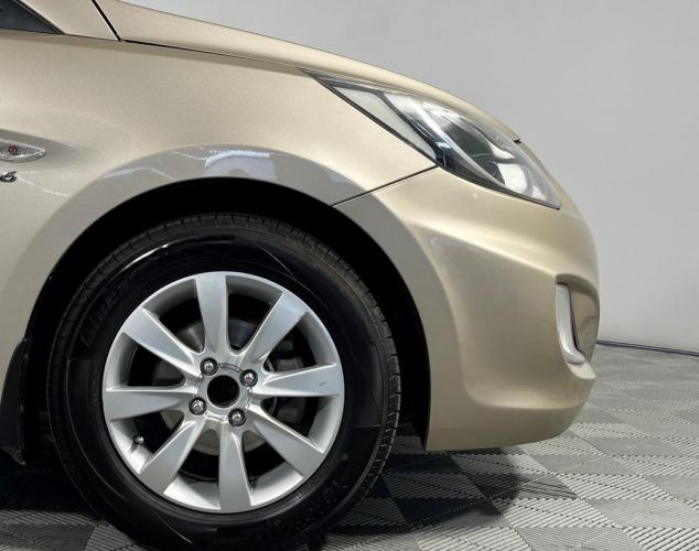 Hyundai Solaris  Elegance