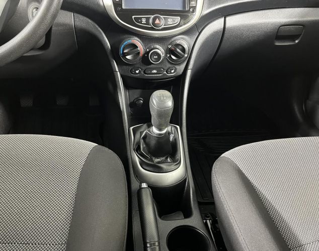 Hyundai Solaris  Elegance