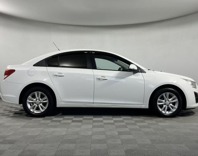 Chevrolet NAV Cruze  