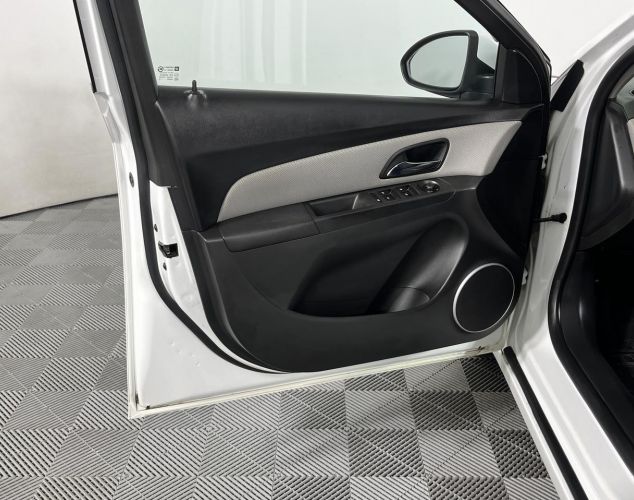 Chevrolet NAV Cruze  