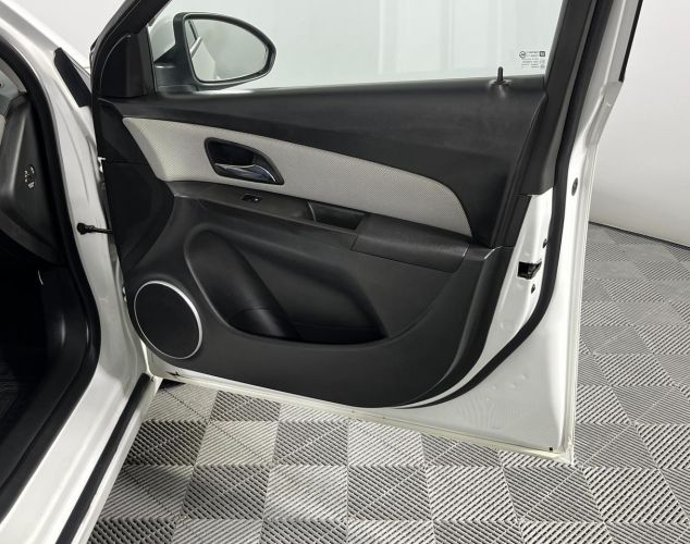 Chevrolet NAV Cruze  