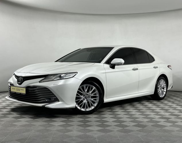 Toyota Camry  Executive Safety