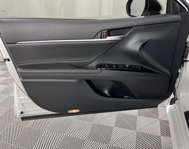 Toyota Camry  Executive Safety