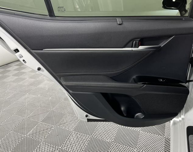 Toyota Camry  Executive Safety