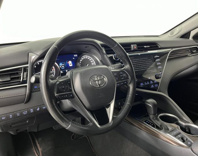 Toyota Camry  Executive Safety