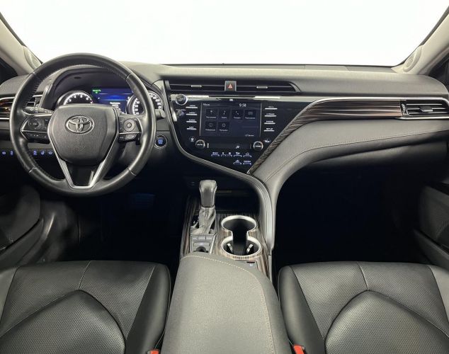 Toyota Camry  Executive Safety