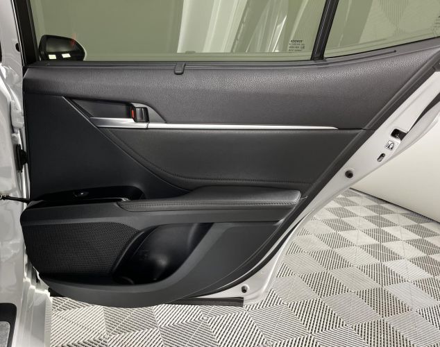 Toyota Camry  Executive Safety