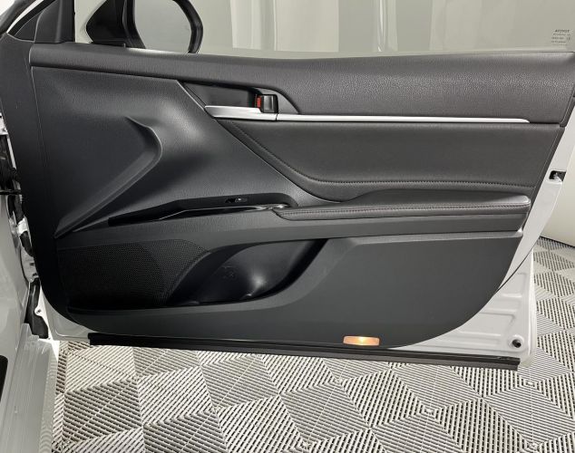 Toyota Camry  Executive Safety