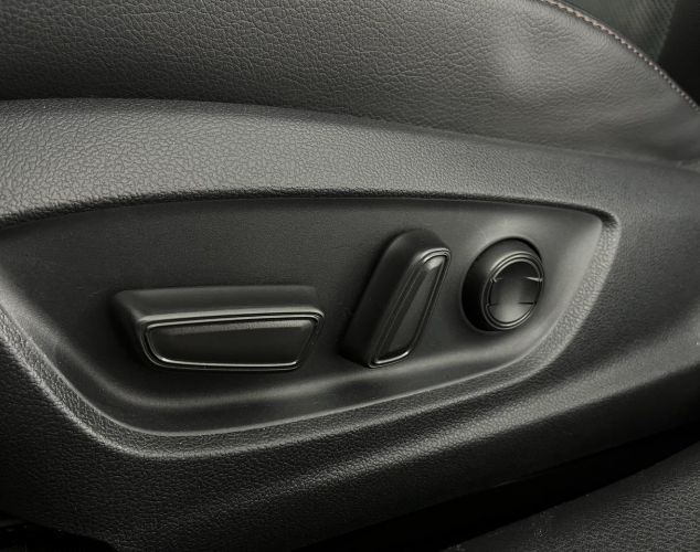 Toyota Camry  Executive Safety