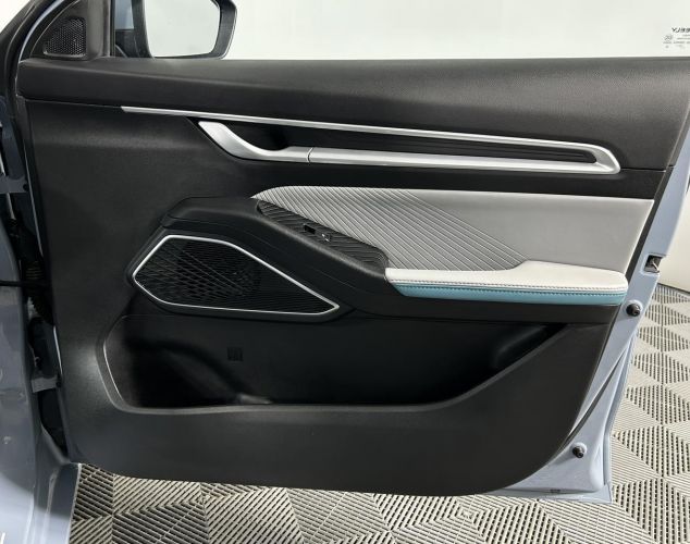 Geely Emgrand  LUXURY
