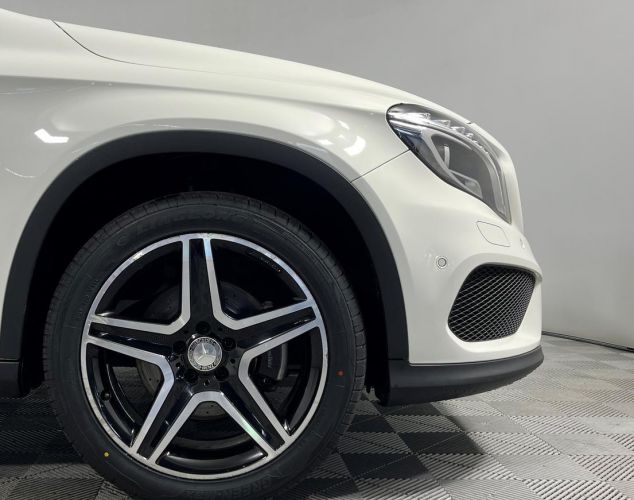 Mercedes-Benz GLA-Класс  
