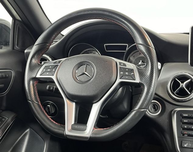 Mercedes-Benz GLA-Класс  