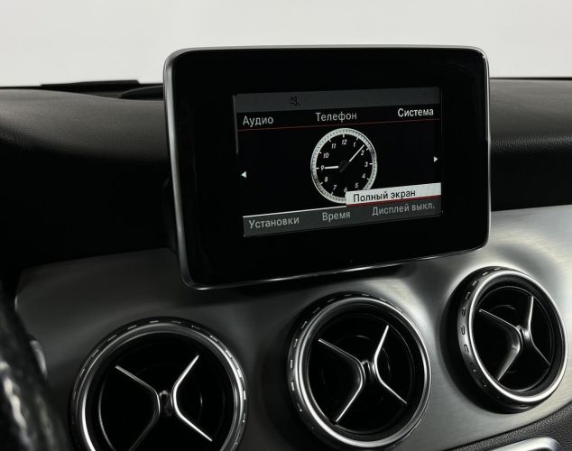 Mercedes-Benz GLA-Класс  