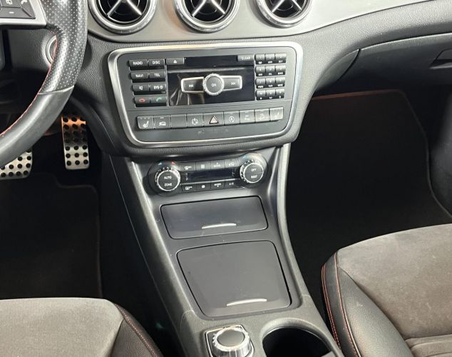 Mercedes-Benz GLA-Класс  