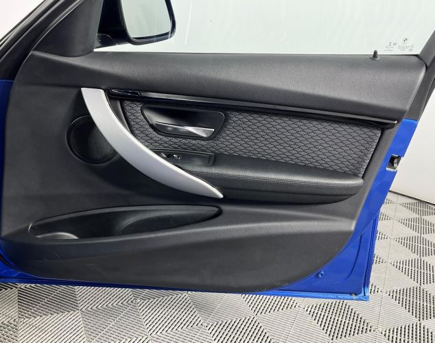 BMW 3 серия  