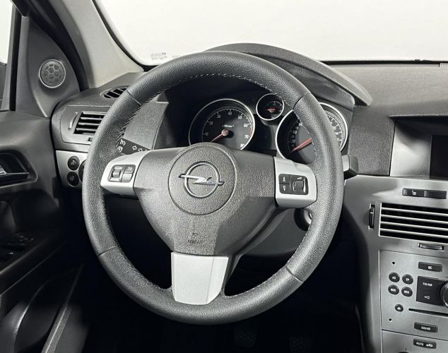 Opel Astra  Enjoy