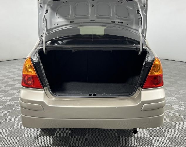 Suzuki Liana  