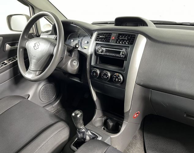 Suzuki Liana  
