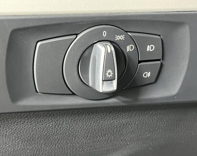 BMW 3 серия  318