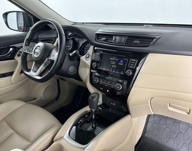 Nissan X-Trail  LE Top