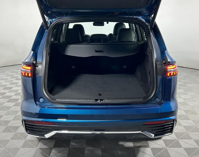 Geely Monjaro  Exclusive