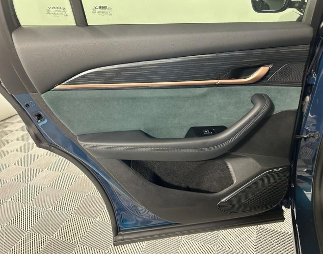 Geely Monjaro  Exclusive